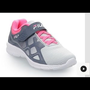 Brand new, never worn Size 13 FILA panorama kids sneakers